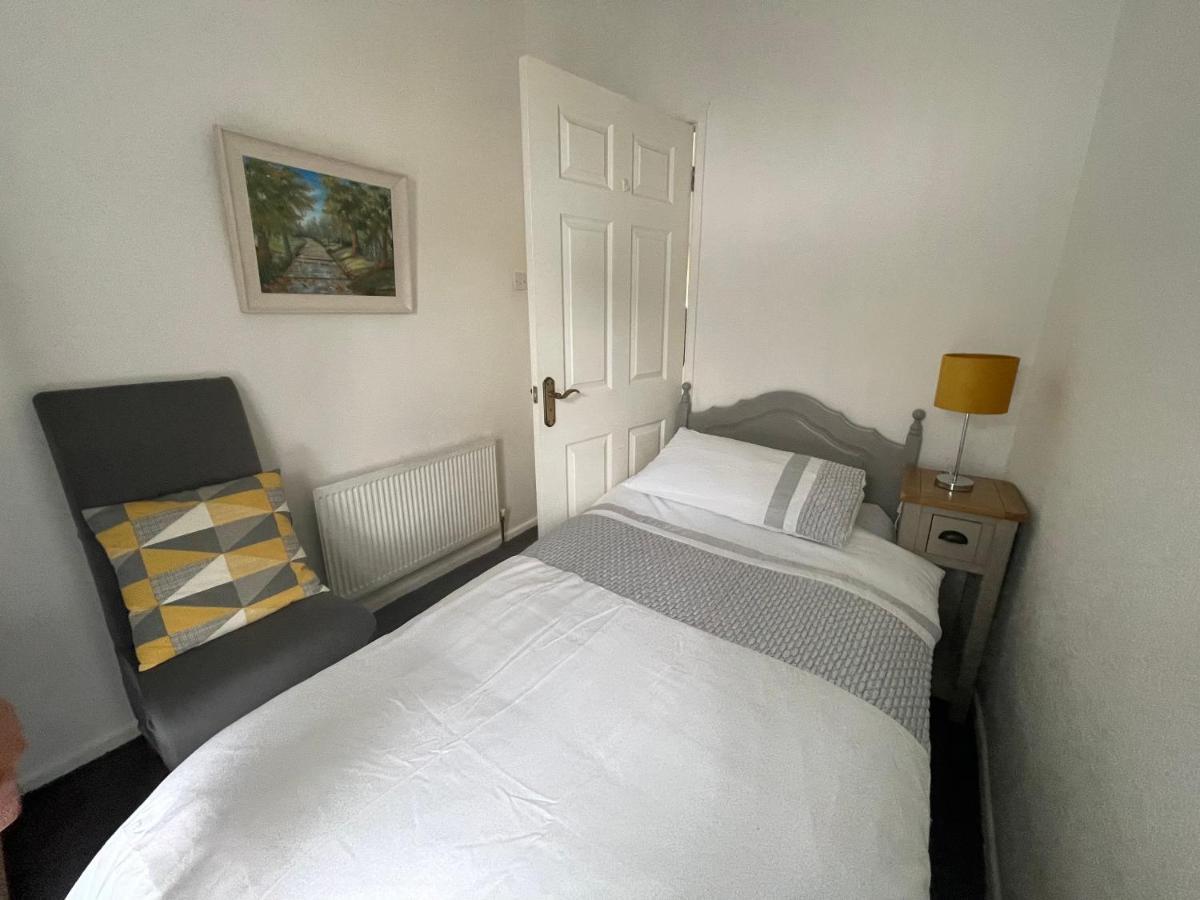 Hill View House Apartamento Newry Exterior foto
